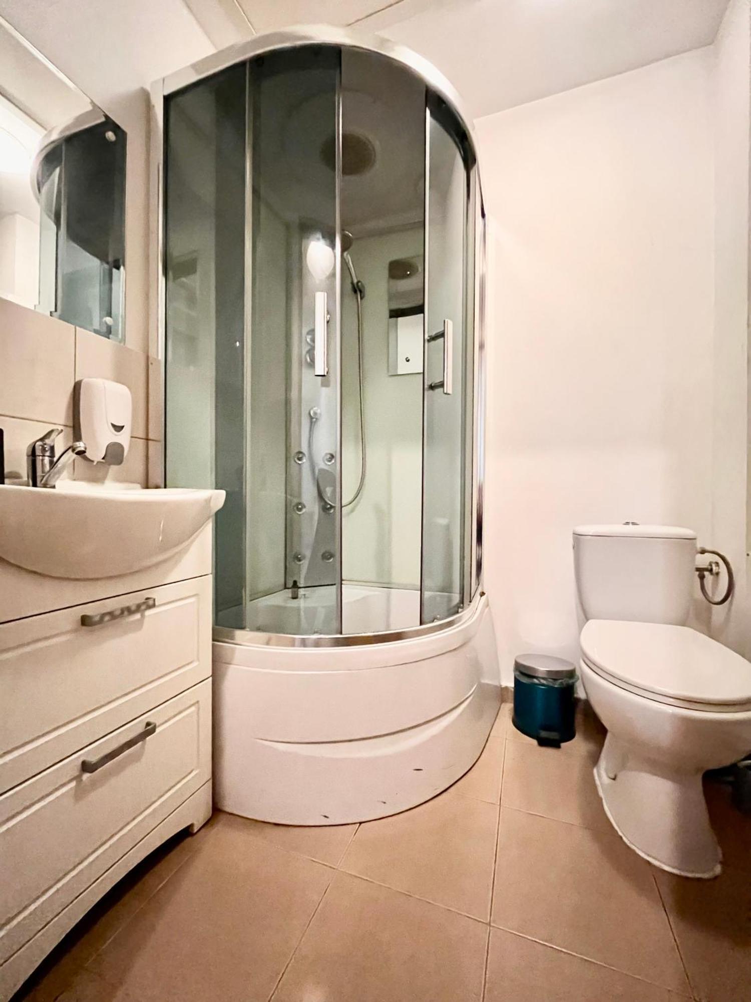 Old Town - Ultra Central Apartment Bukarest Eksteriør billede